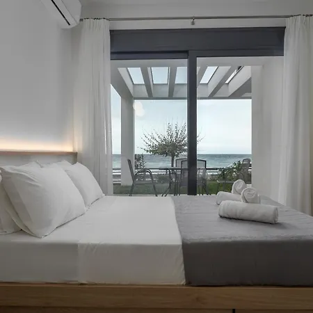 Cavo Blue Coastal Living * Polychrono